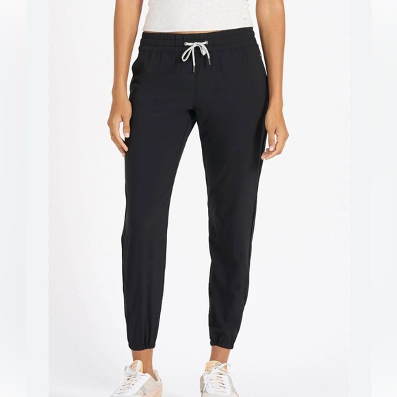 Vuori Women’s Weekend Jogger Black Size Medium - Picture 1 of 9